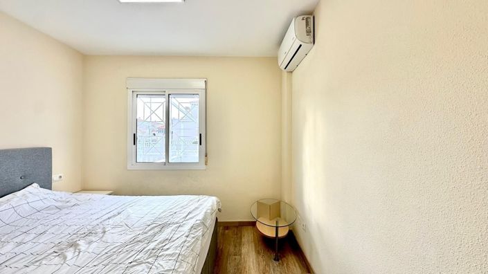 Image No.24-2 Bed Bungalow for sale