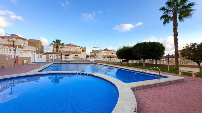 Image No.47-2 Bed Bungalow for sale