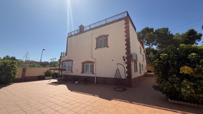 Image No.15-Villa de 7 chambres à vendre à Torrevieja