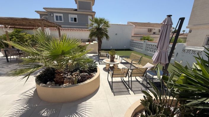 Image No.48-3 Bed Villa for sale