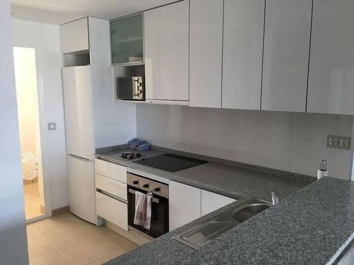 Image No.20-2 Bed Apartment for sale
