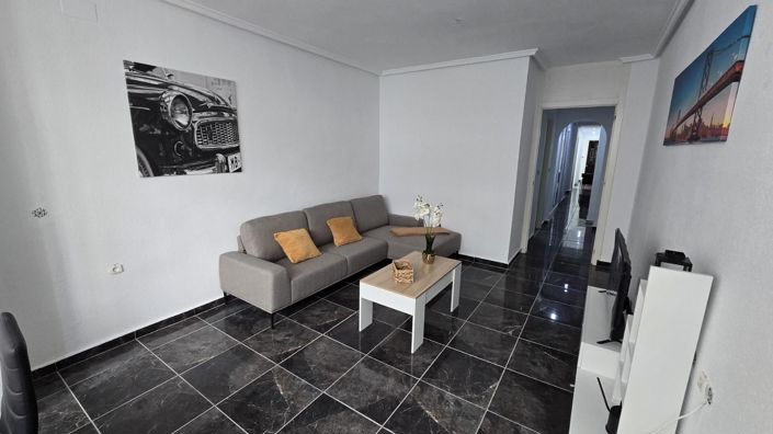 Image No.11-3 Bed Apartment for sale