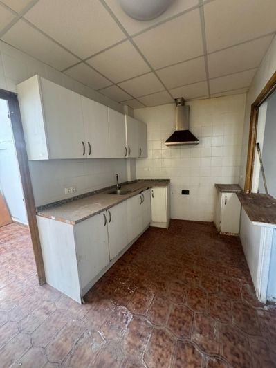 Image No.22-5 Bed Apartment for sale