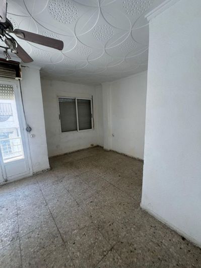 Image No.8-5 Bed Apartment for sale