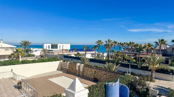 Image No.44-6 Bed Villa for sale