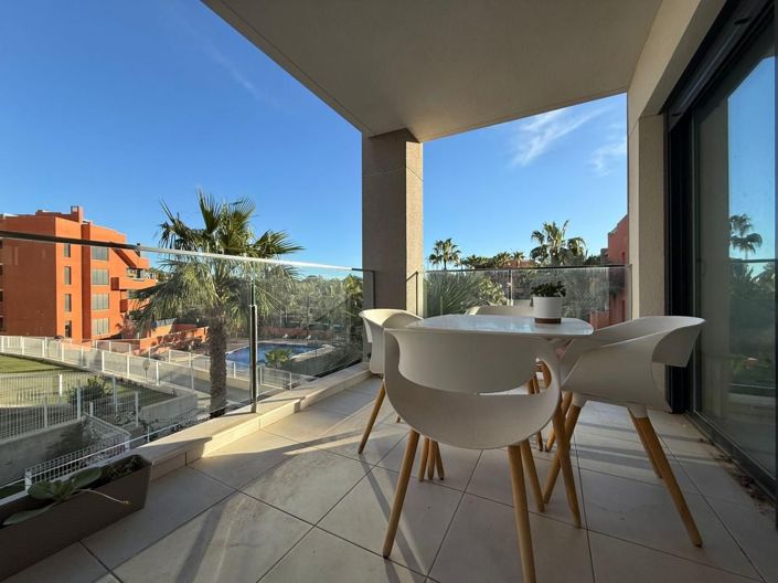 Image No.23-2 Bed Apartment for sale