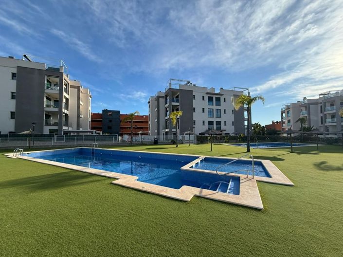 Image No.5-2 Bed Apartment for sale