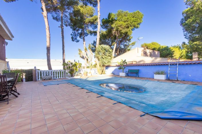 Image No.6-4 Bed Villa for sale