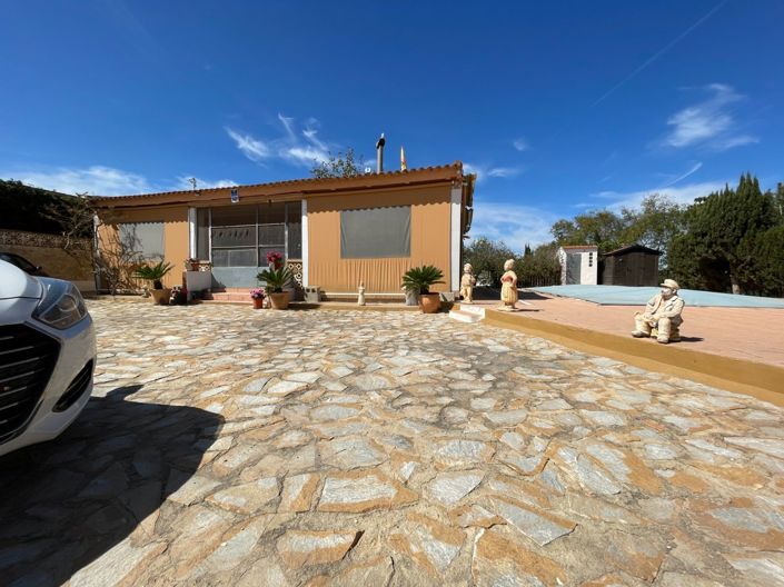 Image No.17-3 Bed Villa for sale