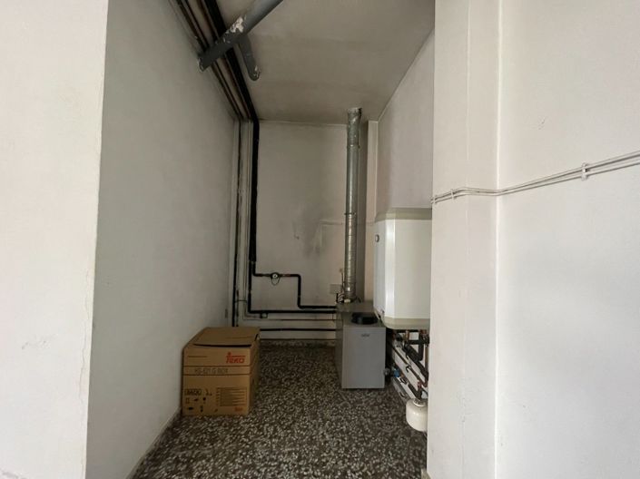 Image No.15-5 Bed House for sale