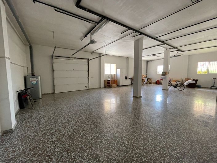 Image No.16-5 Bed House for sale