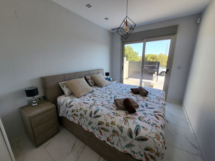 Image No.12-3 Bed Villa for sale