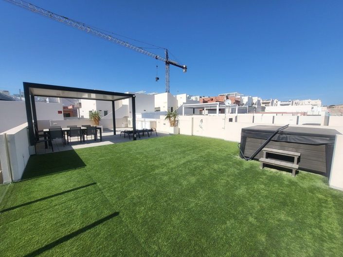 Image No.23-3 Bed Villa for sale