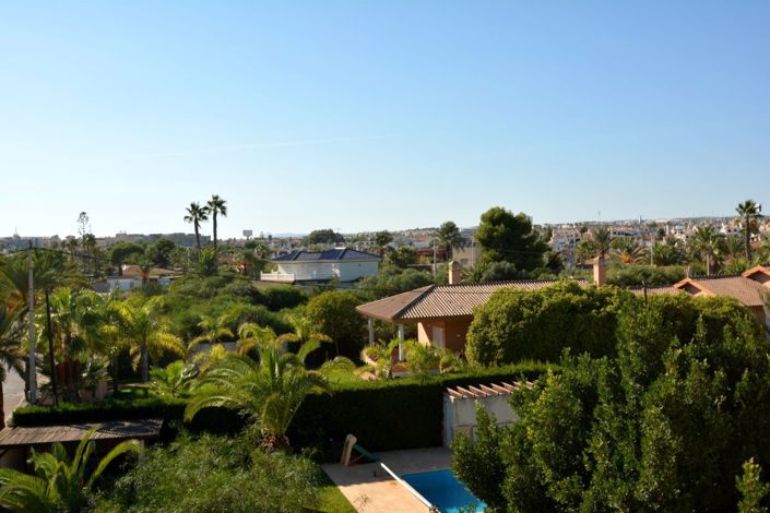 Image No.13-Villa de 9 chambres à vendre à Cabo Roig