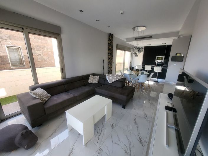 Image No.25-3 Bed Villa for sale