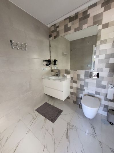Image No.8-3 Bed Villa for sale