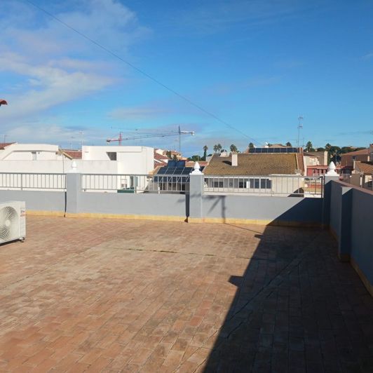 Image No.37-6 Bed House for sale