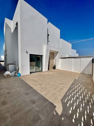 Image No.13-2 Bed Villa for sale