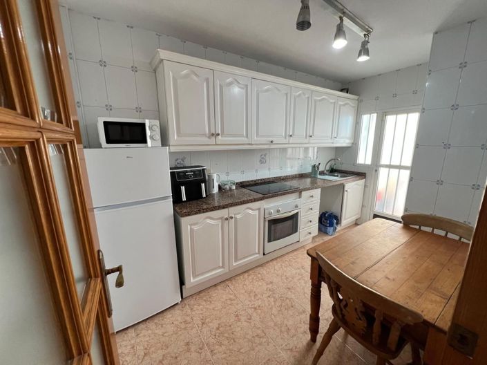 Image No.16-4 Bed Townhouse for sale