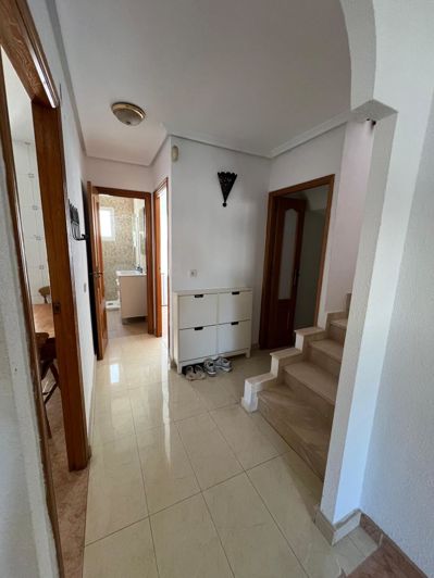 Image No.17-4 Bed Townhouse for sale