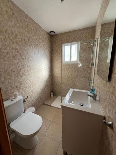 Image No.19-4 Bed Townhouse for sale