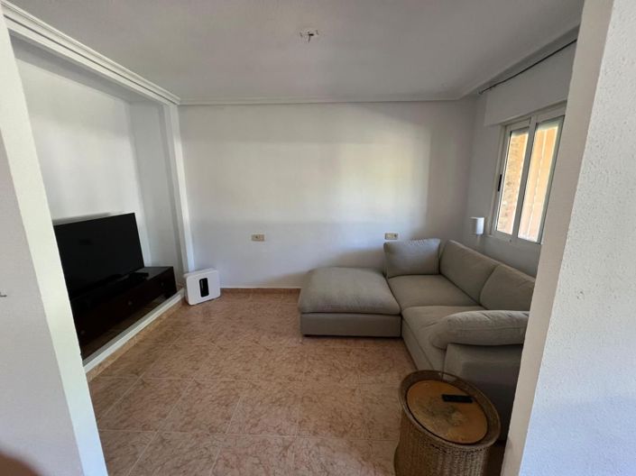 Image No.24-4 Bed Townhouse for sale