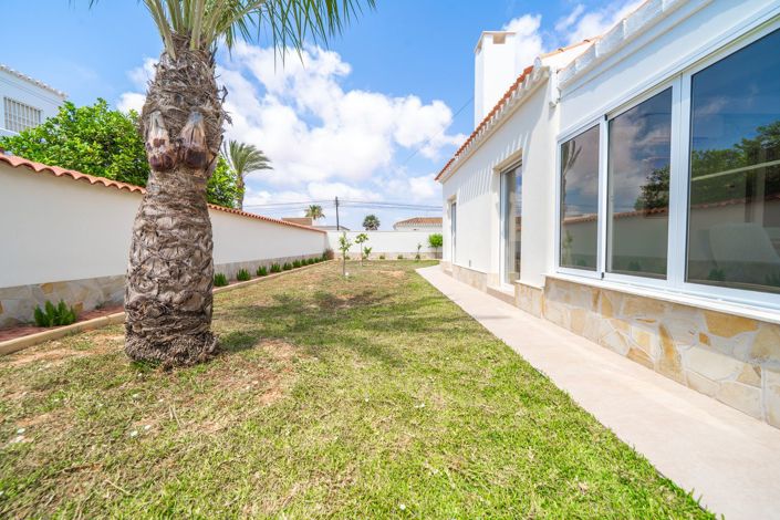 Image No.42-Villa de 4 chambres à vendre à Torrevieja