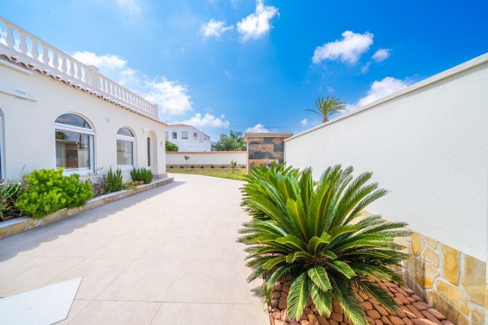 Image No.46-Villa de 4 chambres à vendre à Torrevieja