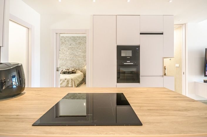 Image No.10-3 Bed Apartment for sale