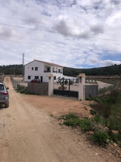 Image No.16-5 Bed Villa for sale