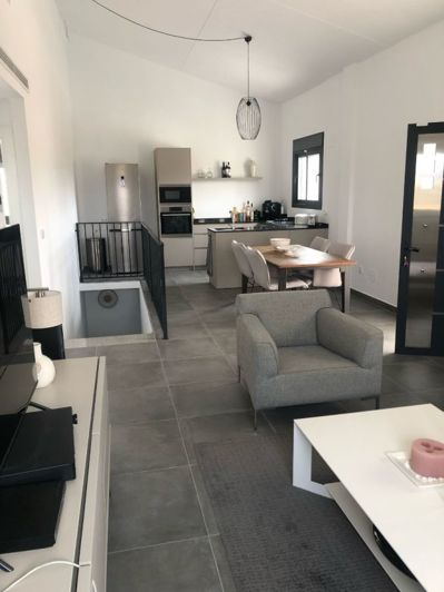 Image No.4-5 Bed Villa for sale