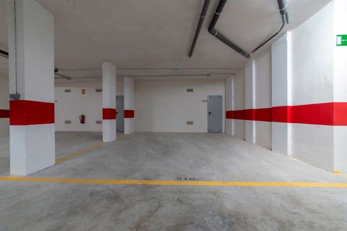Image No.19-3 Bed Apartment for sale