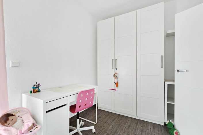 Image No.22-3 Bed Semi-Detached for sale
