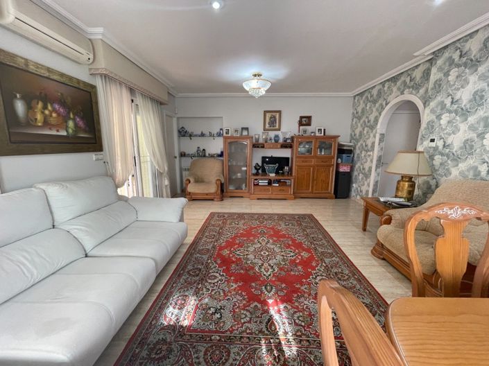 Image No.20-4 Bed Villa for sale
