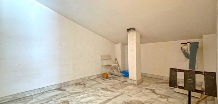 Image No.45-6 Bed Duplex for sale