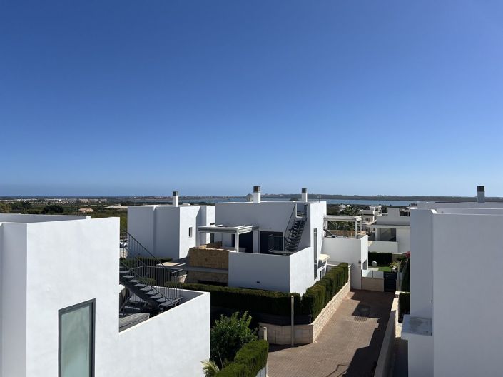 Image No.13-3 Bed Villa for sale
