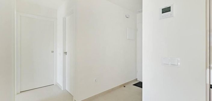 Image No.43-2 Bed Apartment for sale