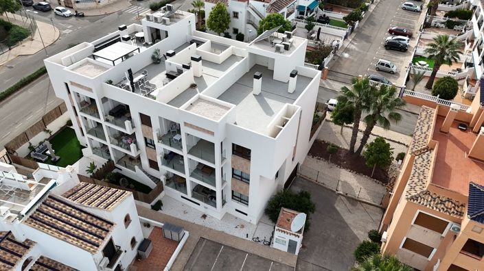 Image No.30-2 Bed Penthouse for sale