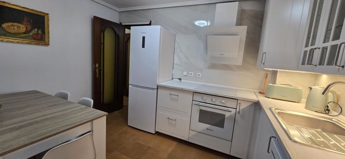 Image No.15-4 Bed Apartment for sale