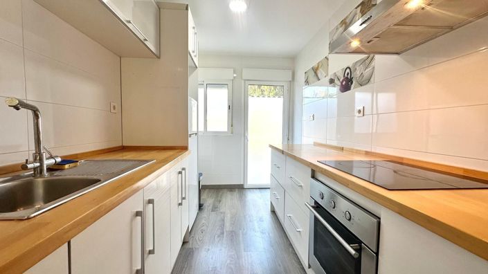 Image No.39-3 Bed Apartment for sale