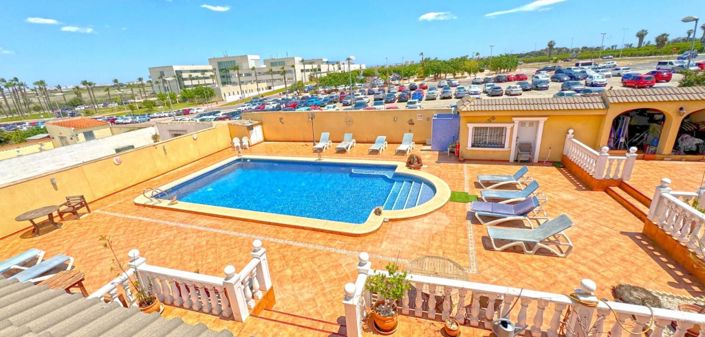 Image No.16-6 Bed Villa for sale