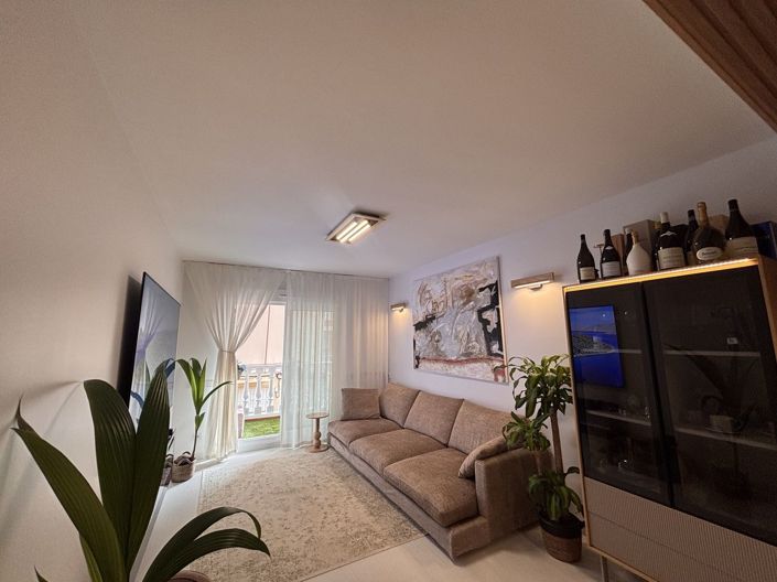 Image No.26-2 Bed Apartment for sale