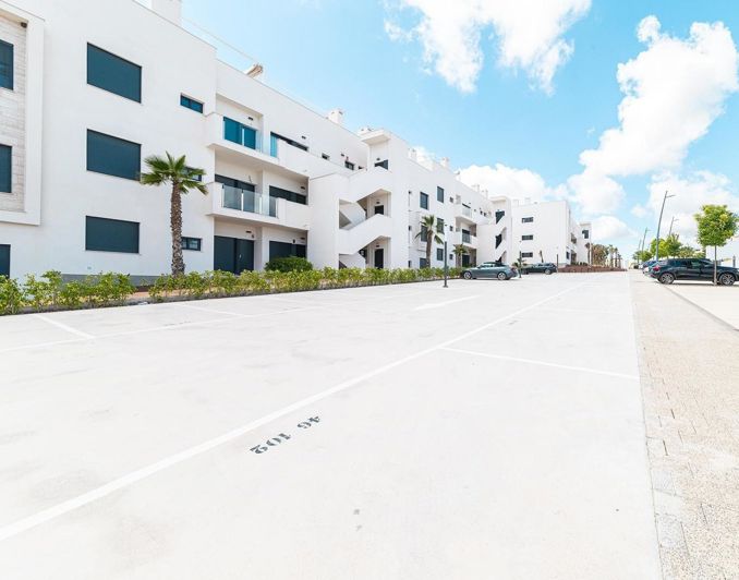 Image No.14-2 Bed Apartment for sale