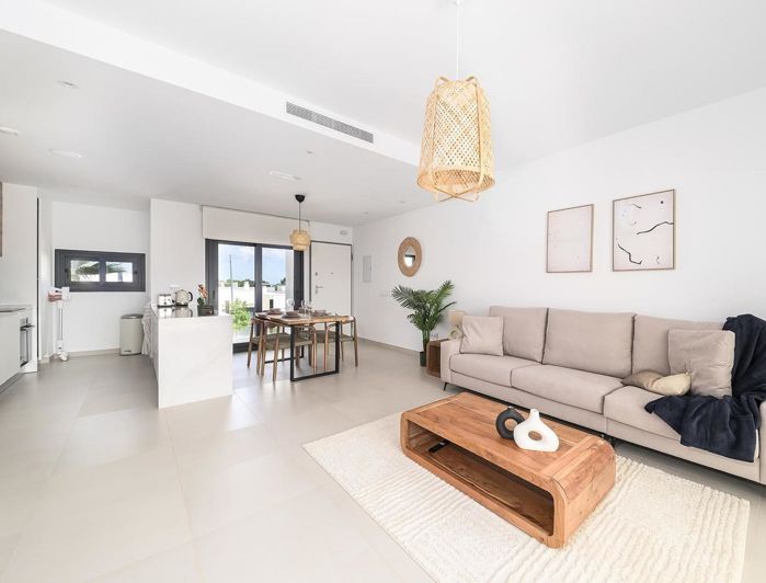 Image No.4-2 Bed Apartment for sale