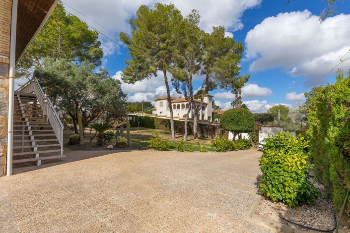 Image No.46-5 Bed Villa for sale