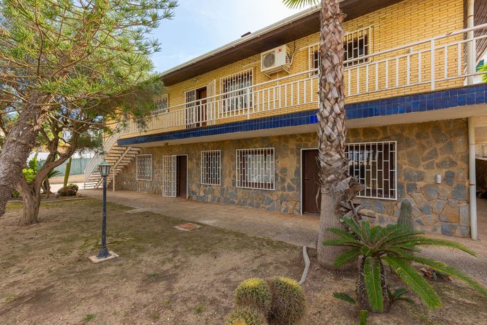 Image No.47-5 Bed Villa for sale