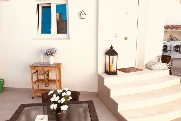 Image No.9-6 Bed Villa for sale