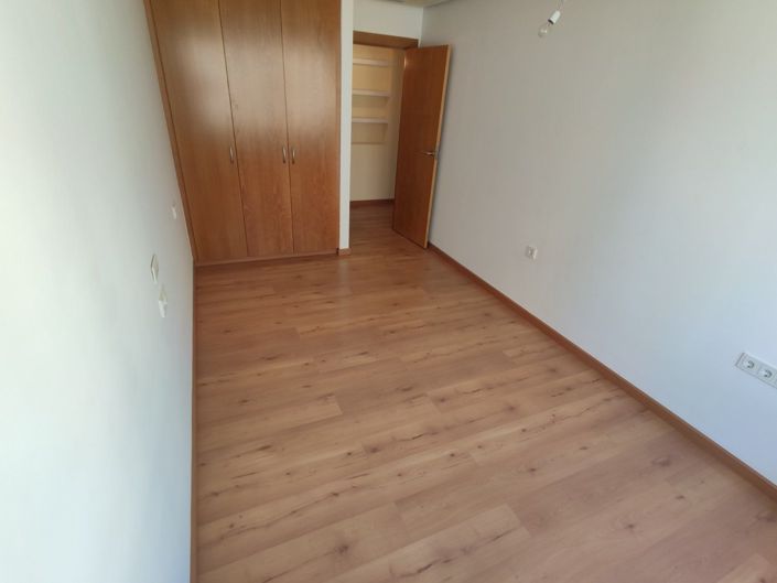 Image No.13-3 Bed Apartment for sale