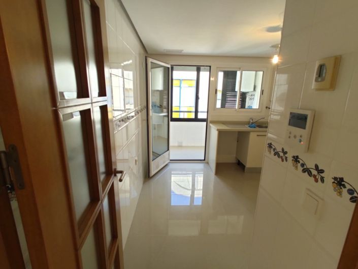 Image No.27-3 Bed Apartment for sale