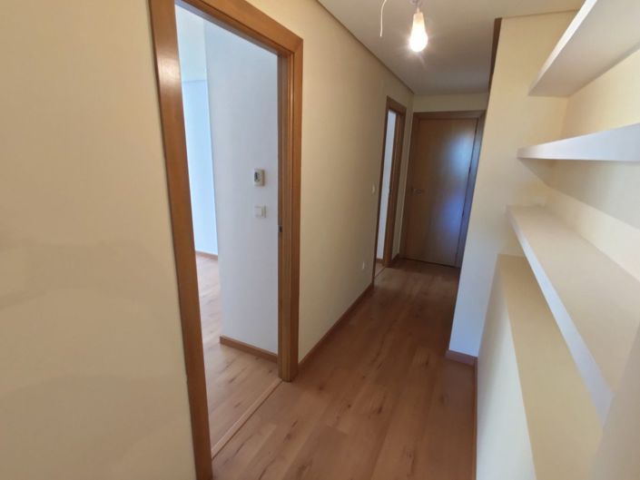 Image No.8-3 Bed Apartment for sale